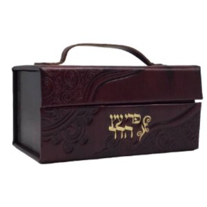 Picture of Leather Esrog Box Rectangle Maroon